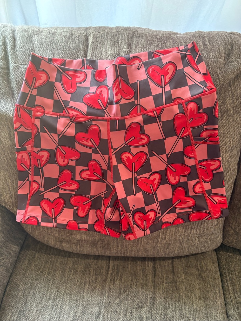 CVG Sweet on You Heart Shorts Large 5” Inseam